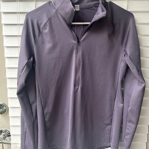 Under Armour women long sleeve